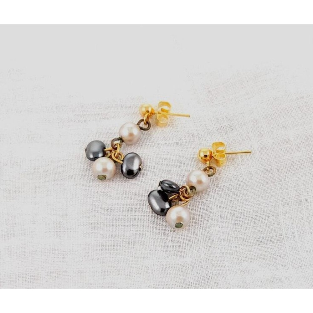 Vintage Gold Tone Faux Pearl Hematite Cluster Dangle Earrings Post Back Retro